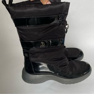 Cole Haan weatherproof  books size 7B